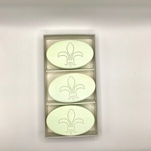 Carved Solutions 3pc Fleur De Lis Soap Set in Green Tea & Bergamot - New